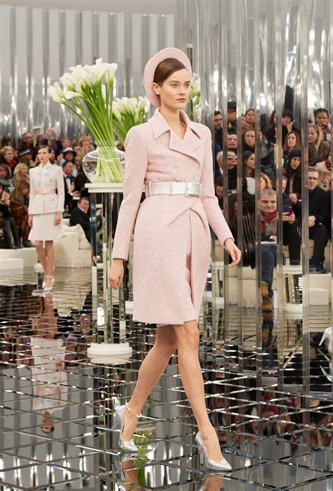 chanel voorjaar 2017|chanel outfits 2017.